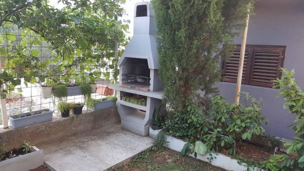Apartment Sandra ซาดาร์ ภายนอก รูปภาพ